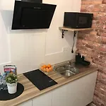 Apartman Brzeska 10 Varsó