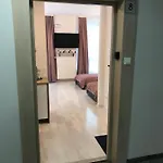 Brzeska 10 Apartmán *