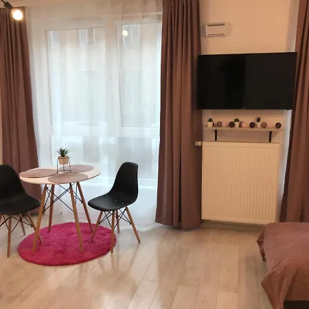 Apartment Brzeska 10 Warsaw