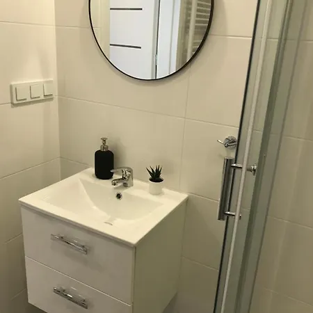 Brzeska 10 Βαρσοβία