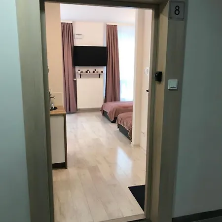Brzeska 10 Apartmán *